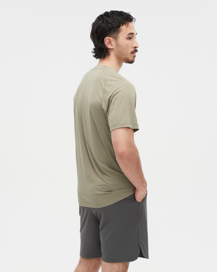 Kelly wearing the Saltbush top, size L
