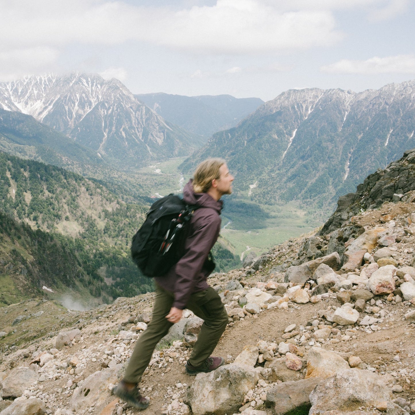 Mens Horizon 3L Rain Jacket Berry