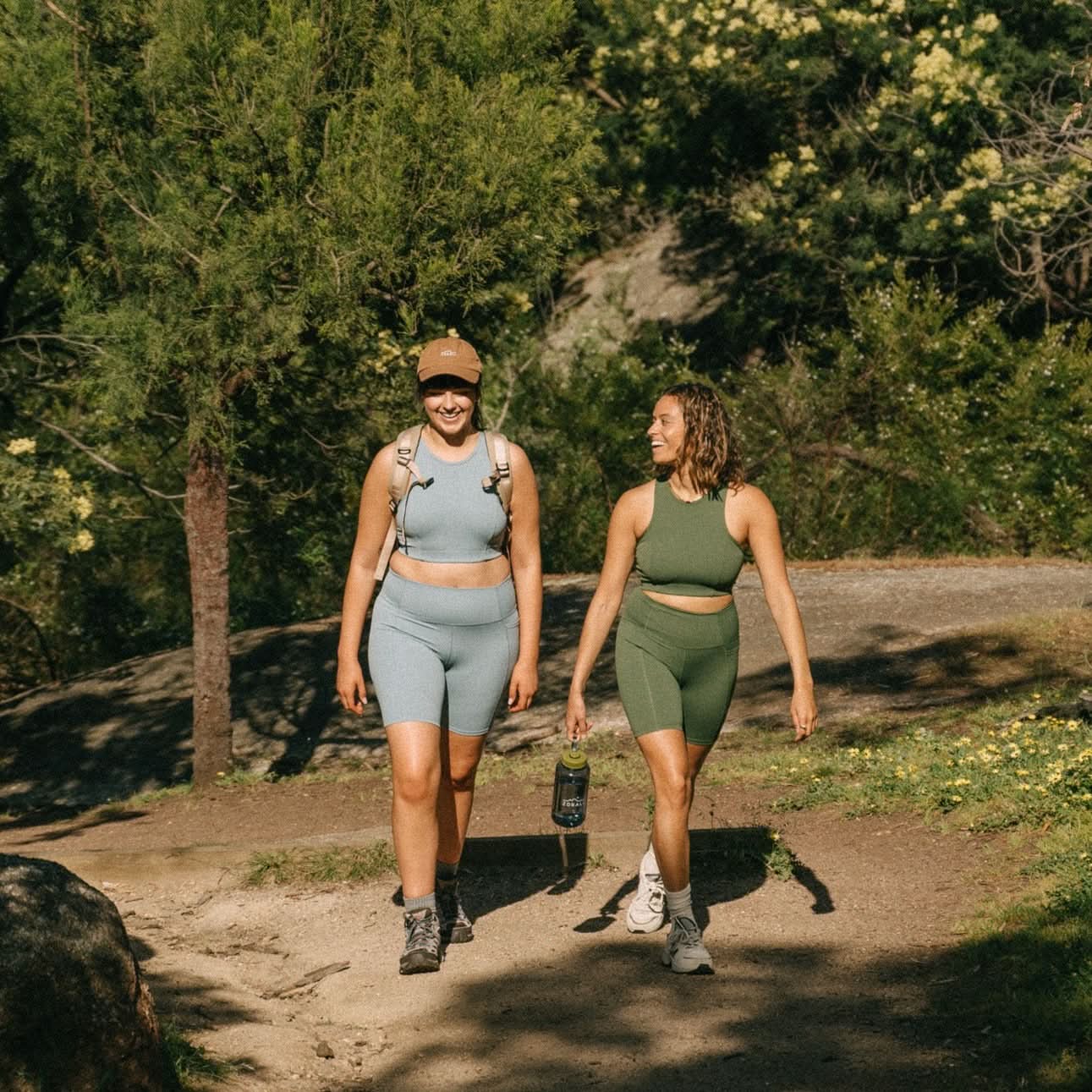 Womens Move Crop Sky Blue