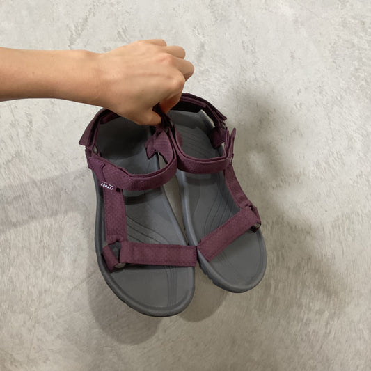 Impeccably Imperfect Trailblazer™ Sandal Violet