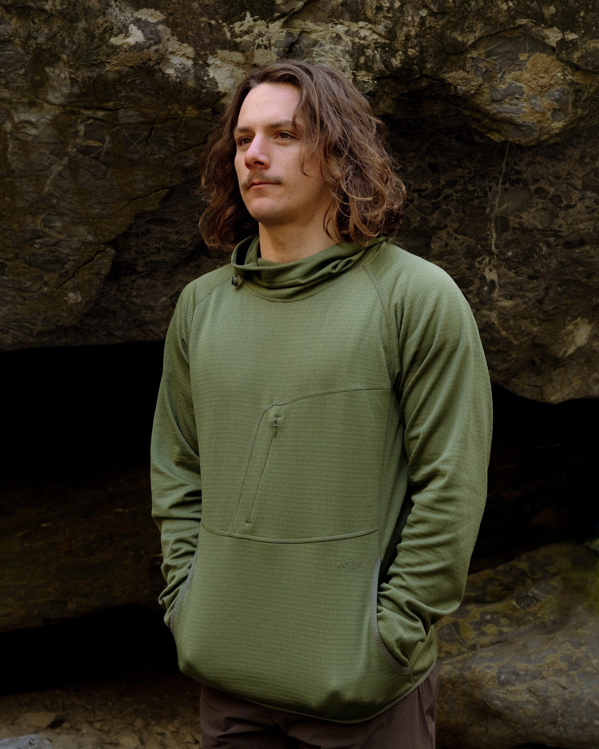 Mens Air-Grid Fleece Bush Green — lifestyle