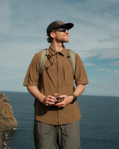 Unisex Daylight™ Technical Short Sleeve Shirt Teak
