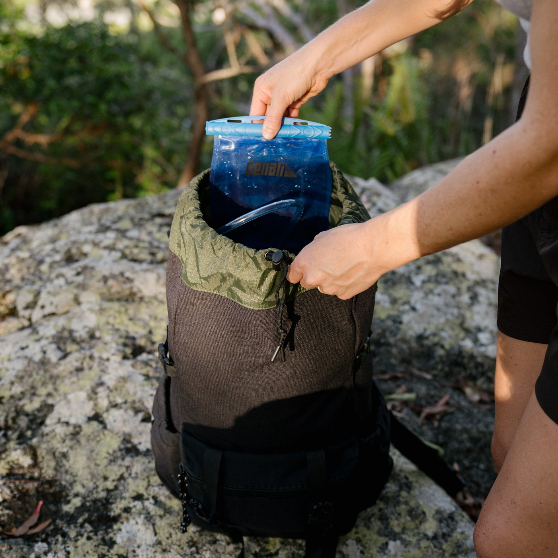 backpack hiking with laptop sleeve Escapade Backpack Expedition Black