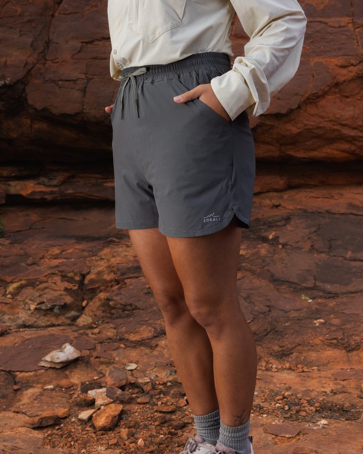 Womens Daylight™ Shorts in Ash at Kings Canyon