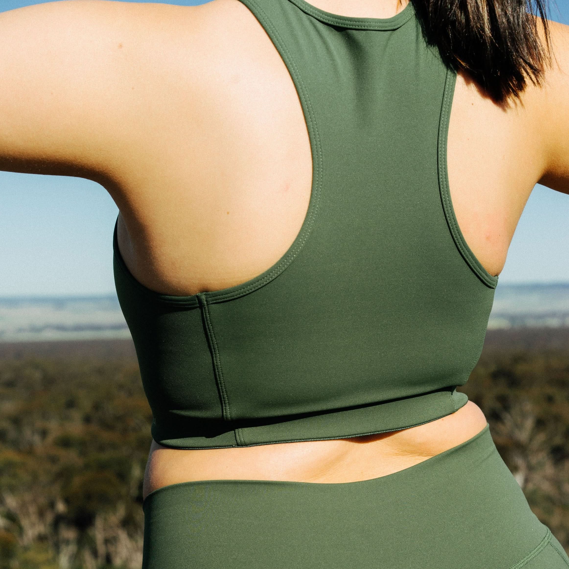 Womens Move Crop Olive