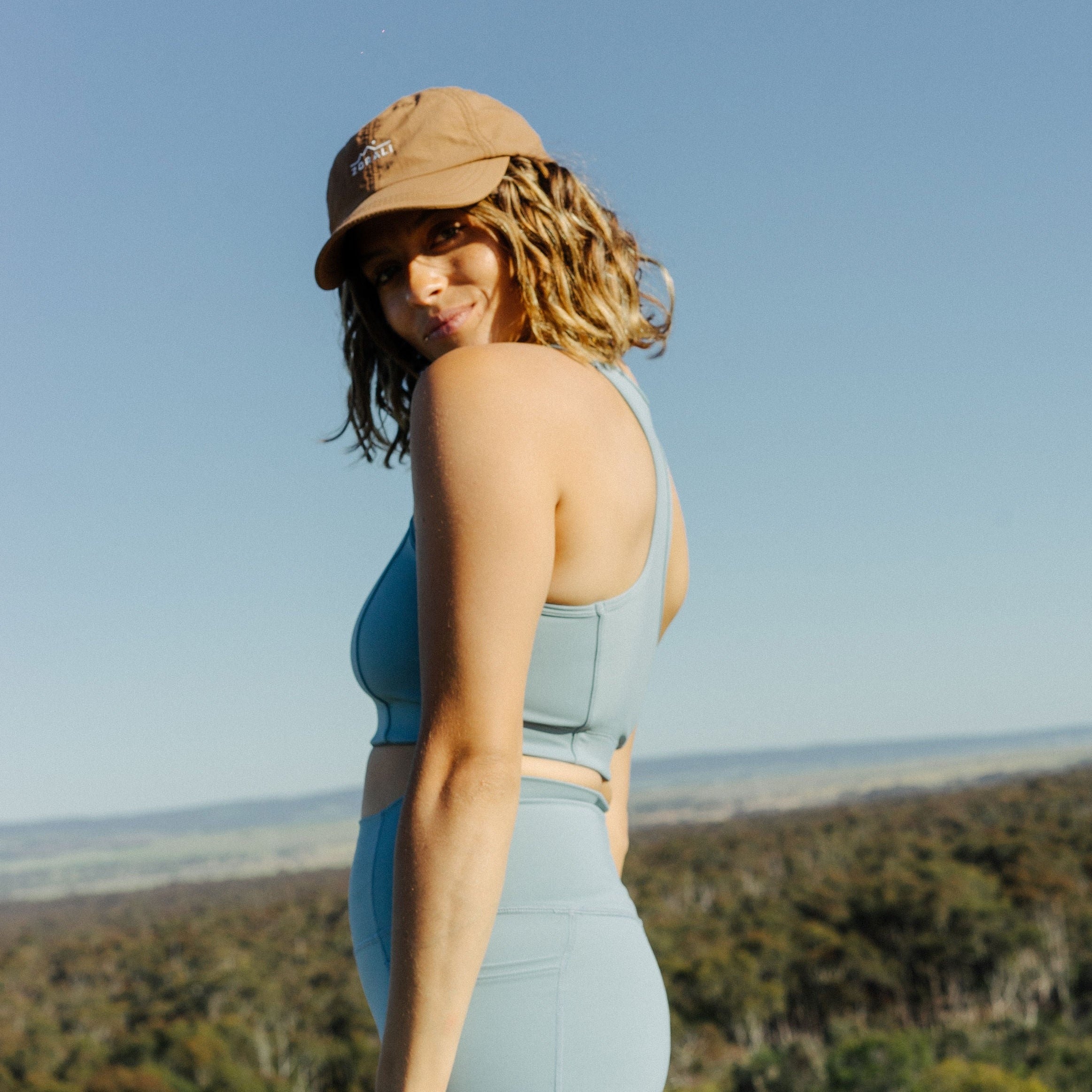 Womens Move Crop Sky Blue