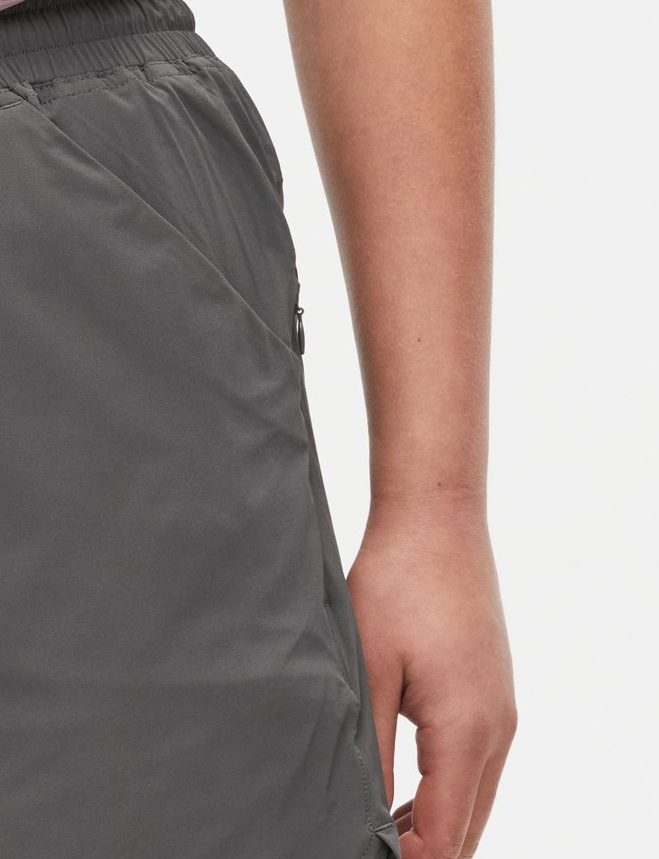Zip hip pocket on the Ash Daylight™ Shorts